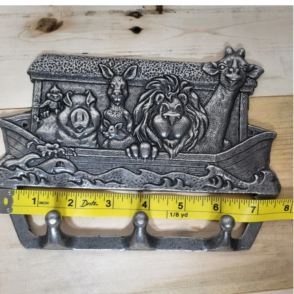 Carson Noahs Ark Wall Hook Rack Pewter Cast Metal Nursery Decor 3 Hook 2735